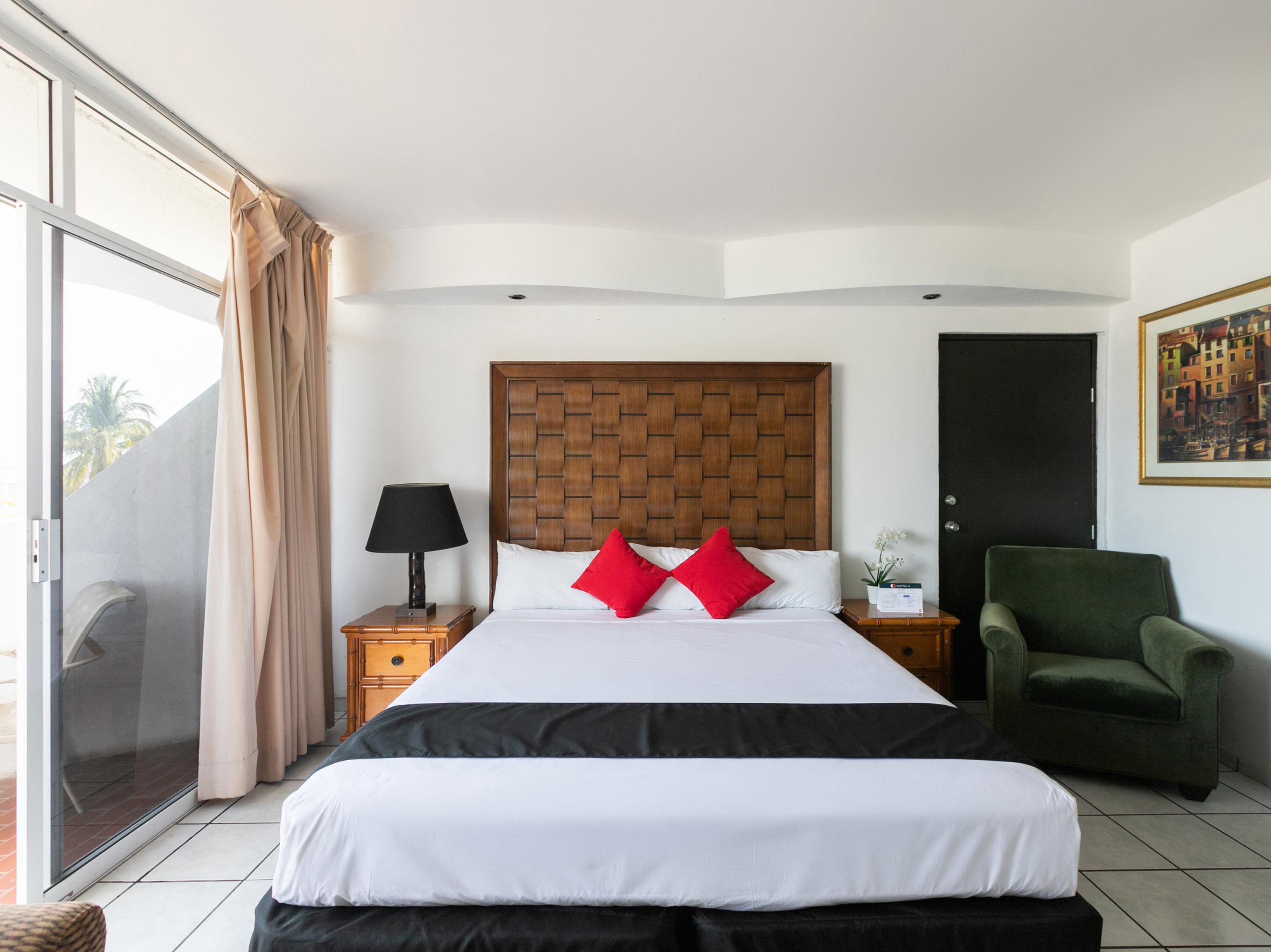 Capital O Zona Dorada Inn, 马萨特兰 外观 照片