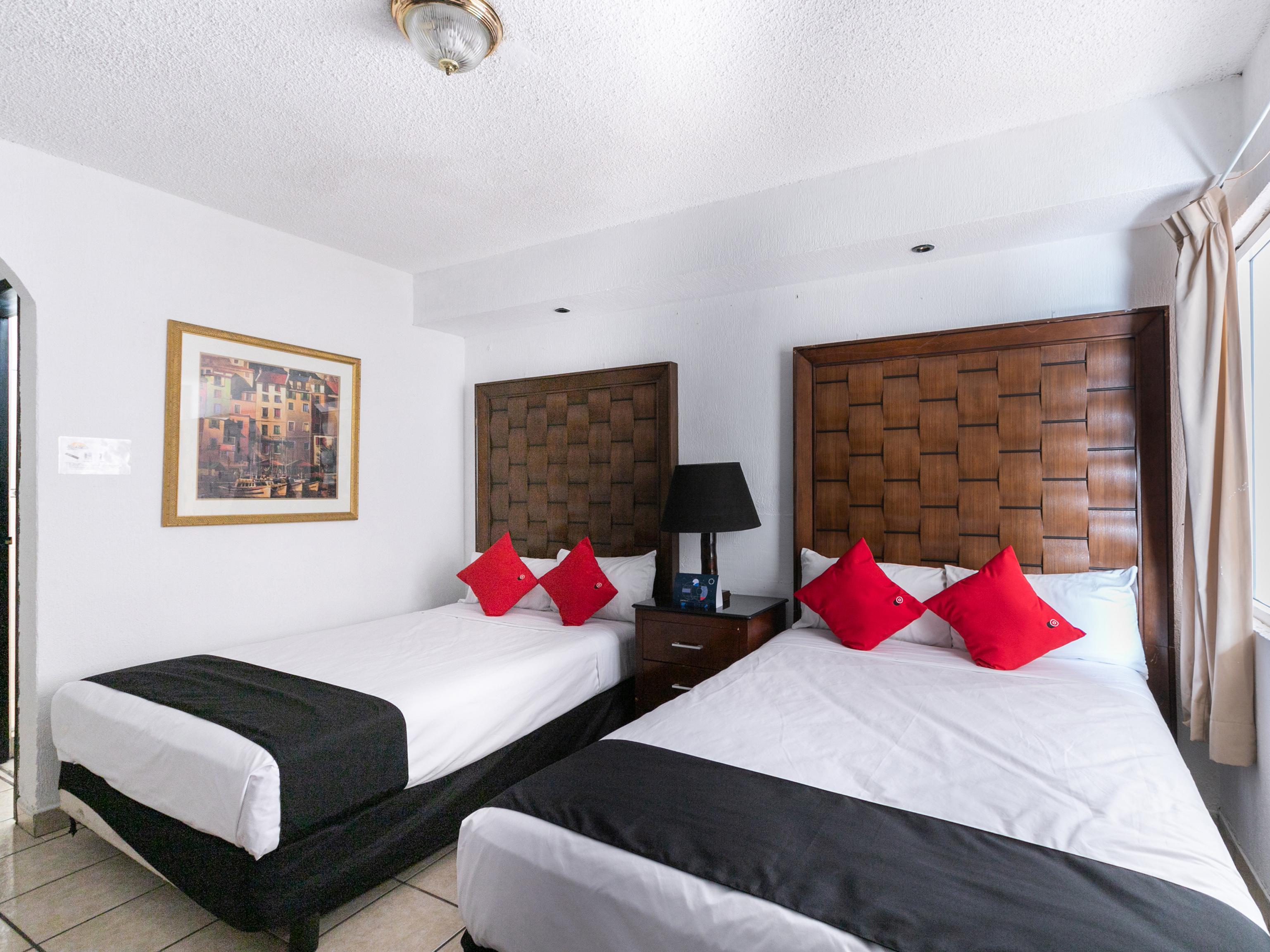 Capital O Zona Dorada Inn, 马萨特兰 外观 照片