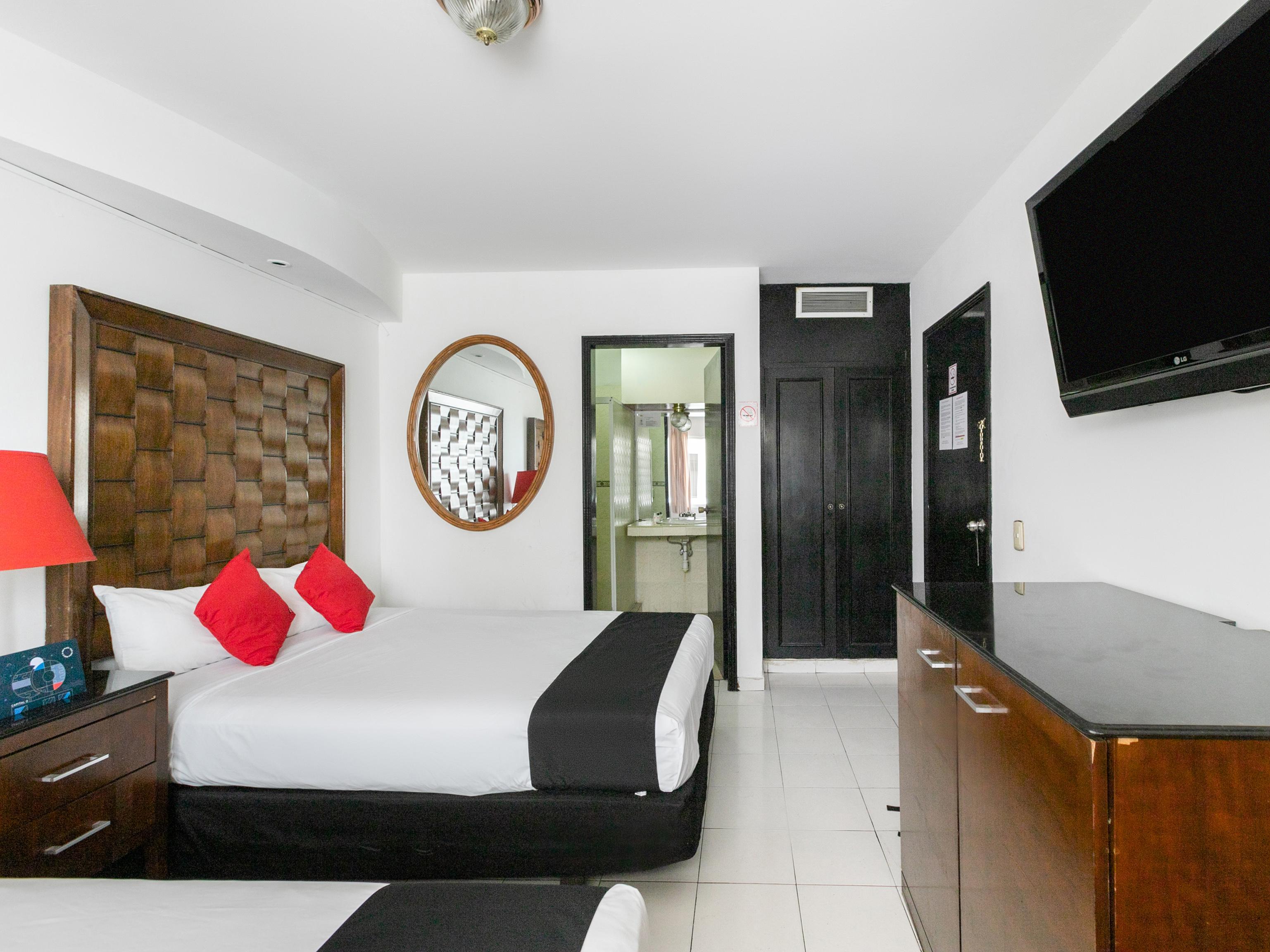 Capital O Zona Dorada Inn, 马萨特兰 外观 照片