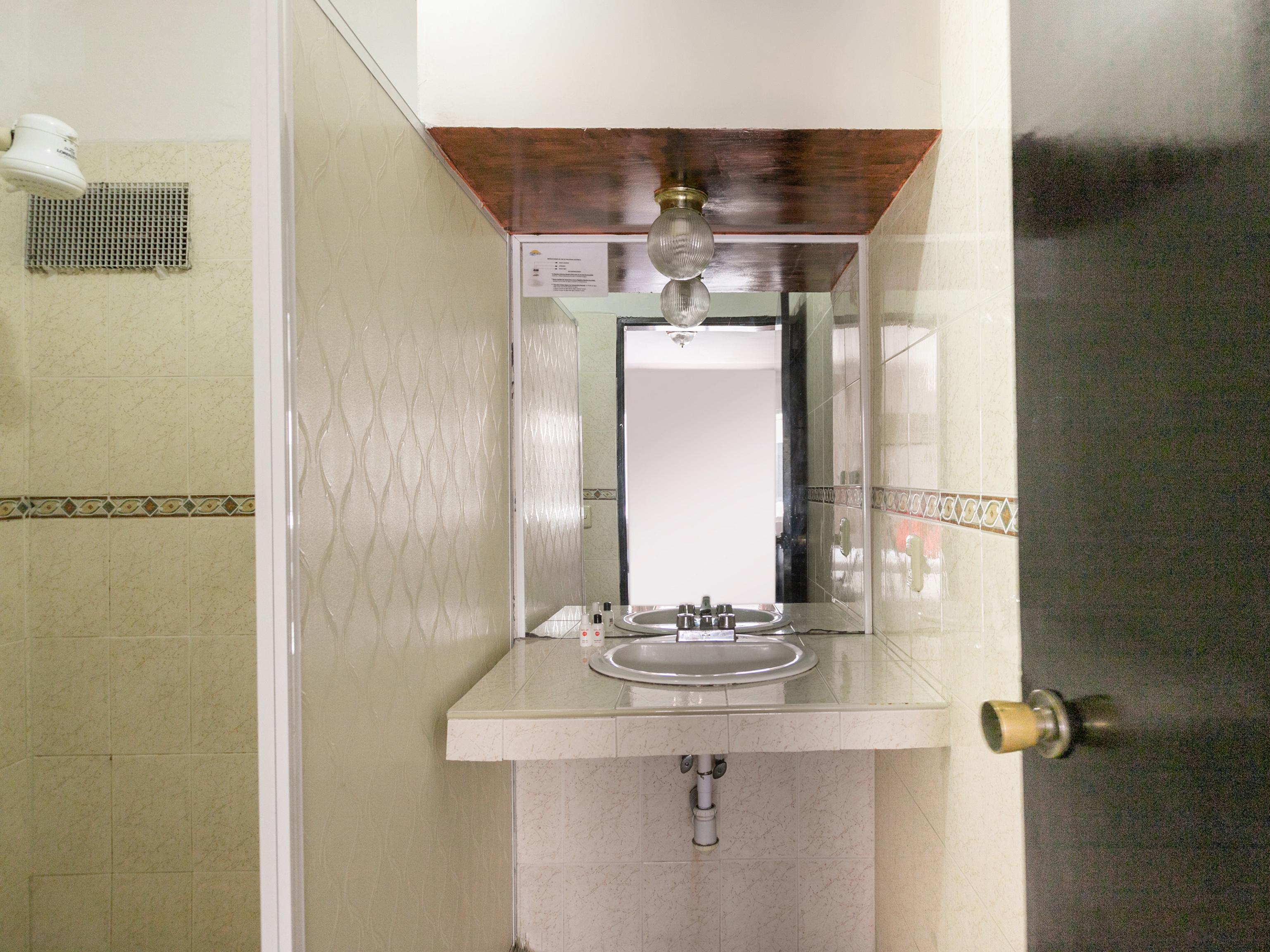 Capital O Zona Dorada Inn, 马萨特兰 外观 照片