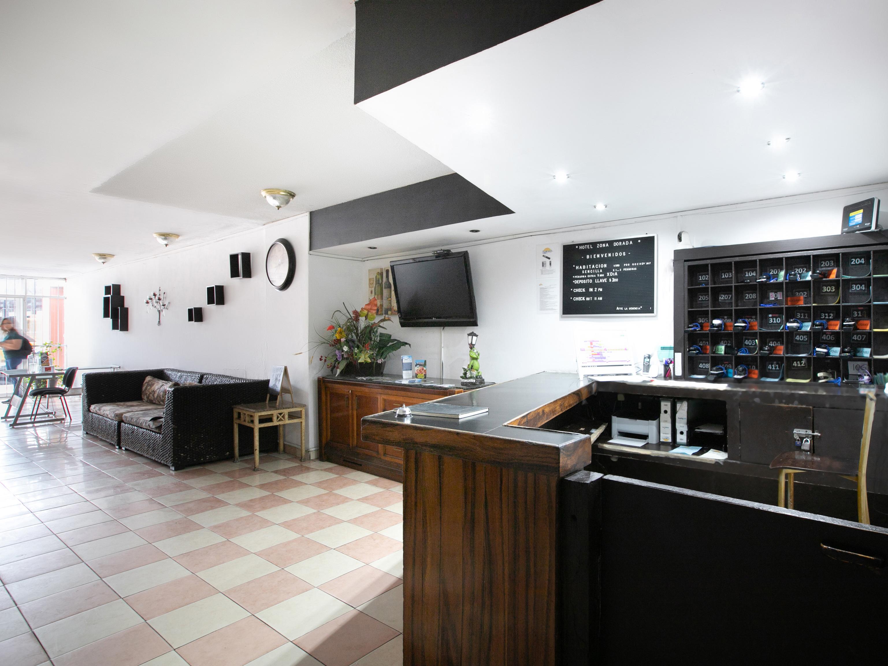 Capital O Zona Dorada Inn, 马萨特兰 外观 照片