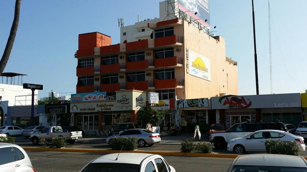 Capital O Zona Dorada Inn, 马萨特兰 外观 照片