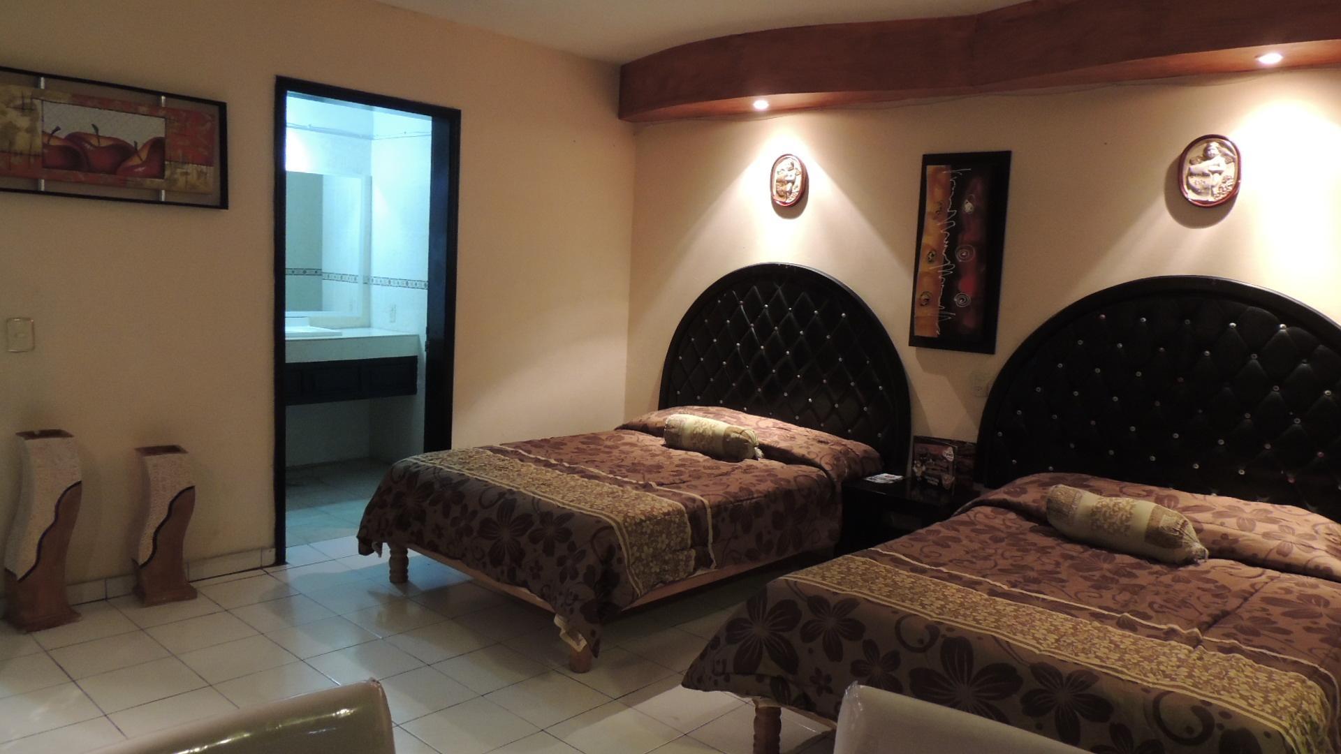 Capital O Zona Dorada Inn, 马萨特兰 外观 照片