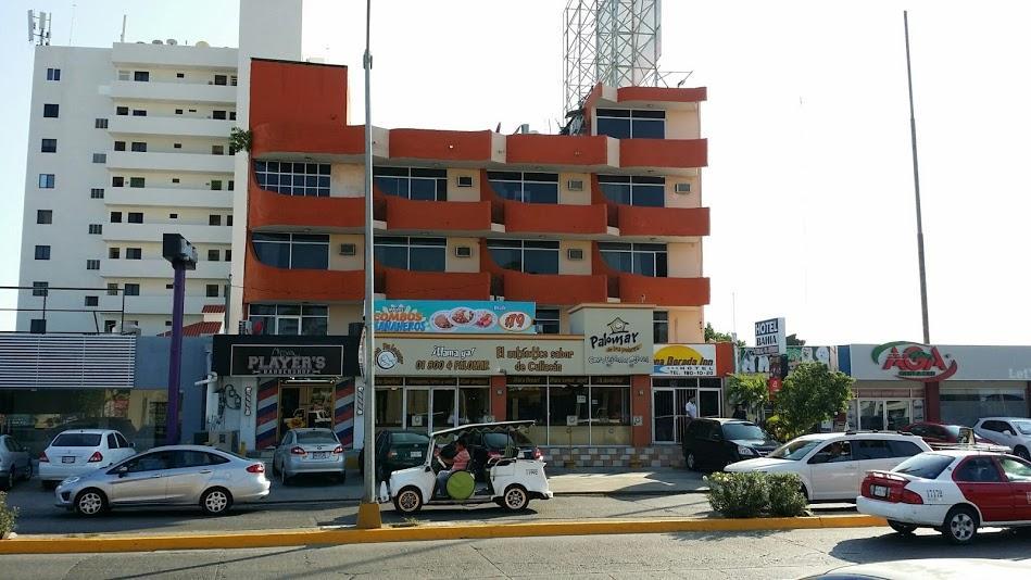 Capital O Zona Dorada Inn, 马萨特兰 外观 照片